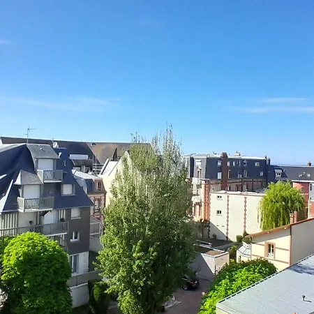 Bel Sur Avec Vue Sur La * Villers-sur-Mer
